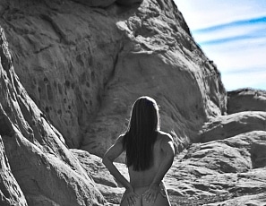 SofieMarieXXX/SM_Red_Rocks_Stride_Study_Nude_Black_White