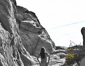 SofieMarieXXX/SM_Red_Rocks_Stride_Study_Nude_Black_White